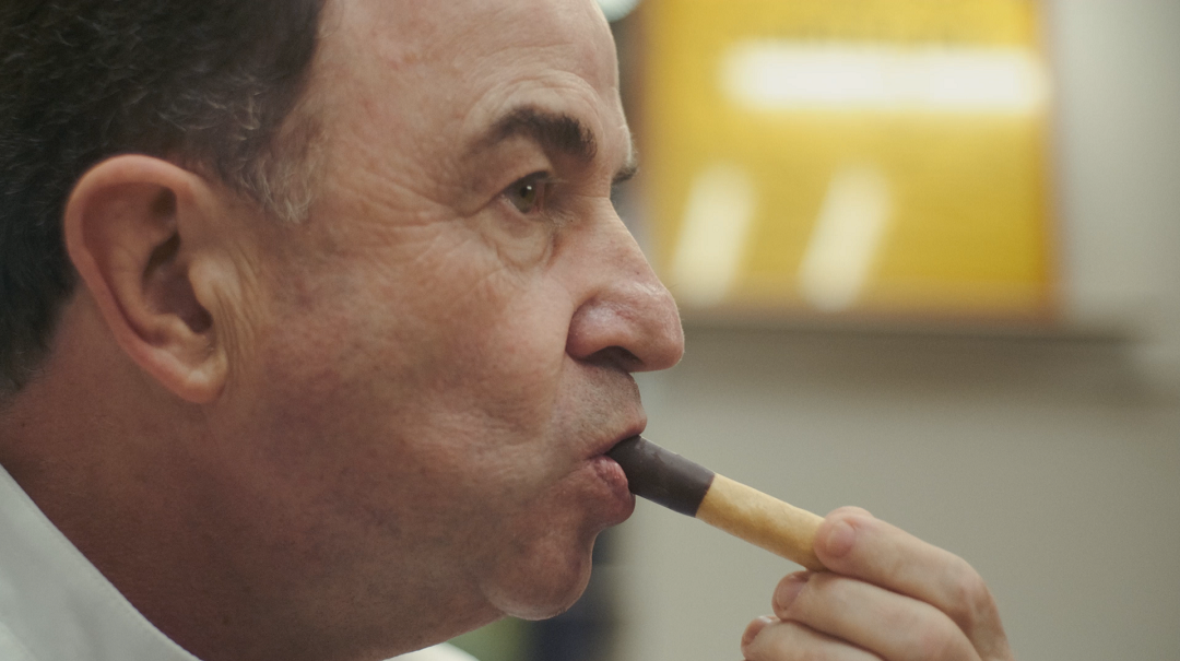 Laumont et El Rosal s'associent pour créer les biscuits cigarettes « Cubanitos truffés », le dessert le plus innovant pour Noël