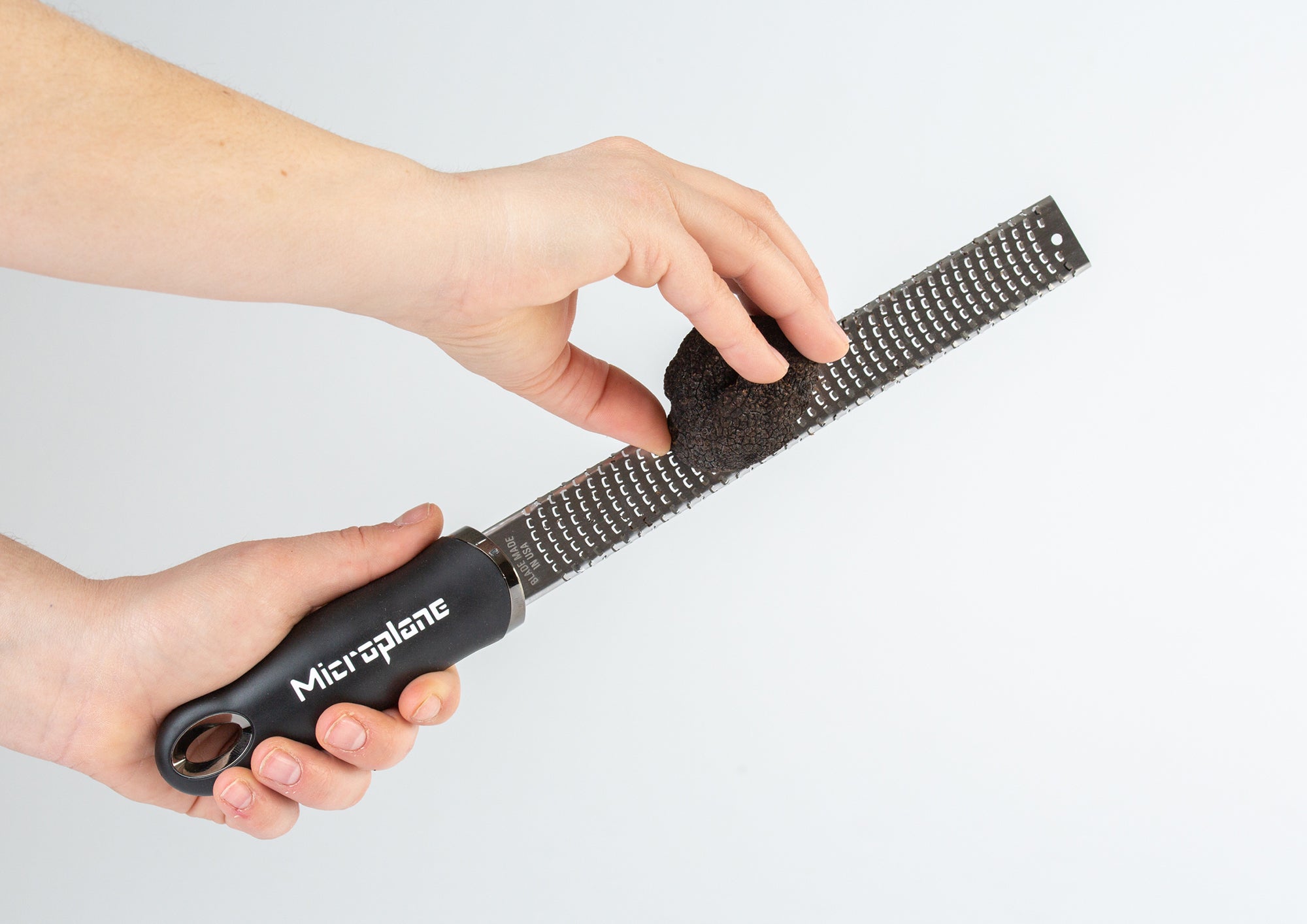 Râpe à truffes (Zester Microplane)